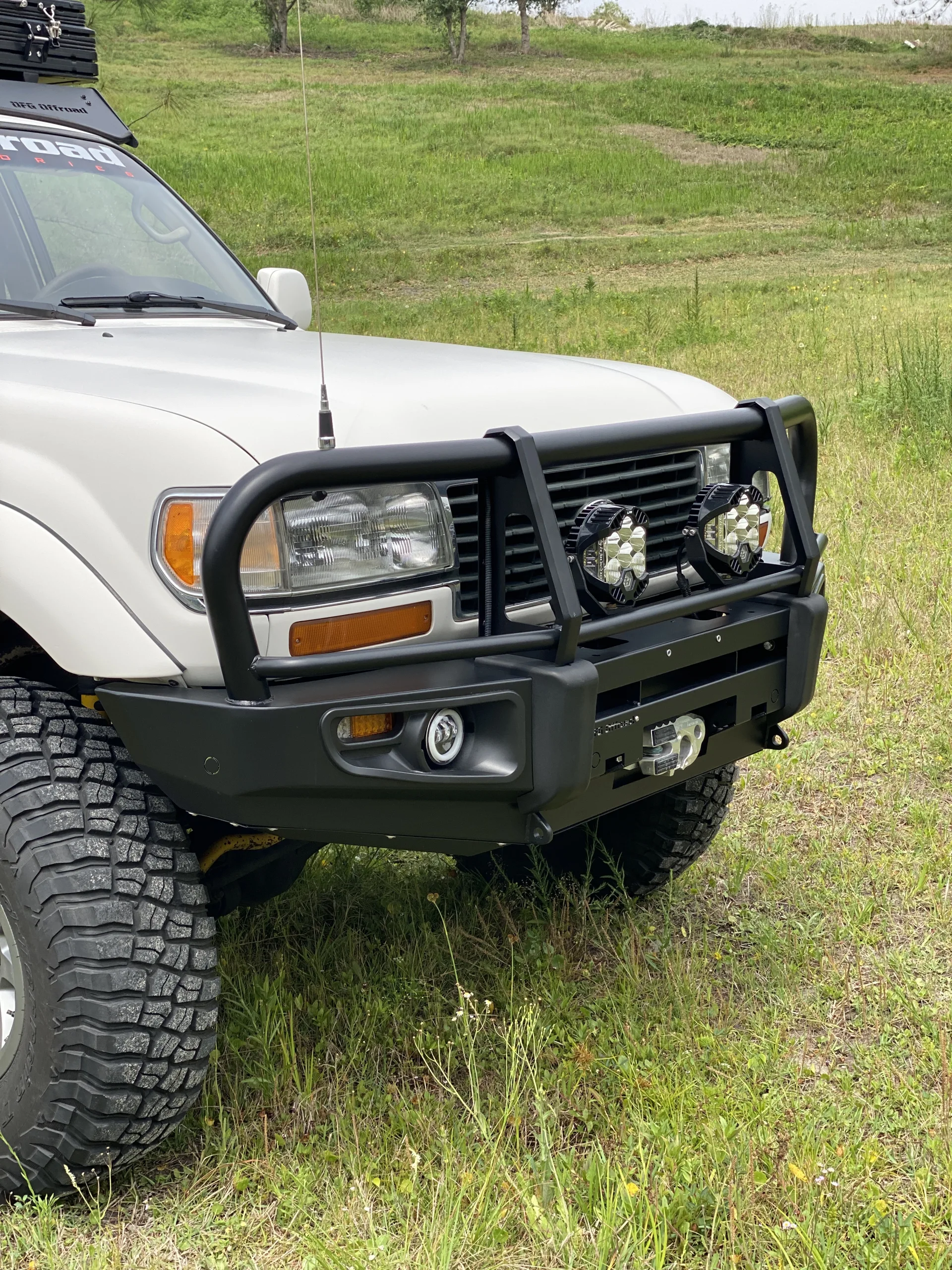 DFG LC80 FRONT BUMPER